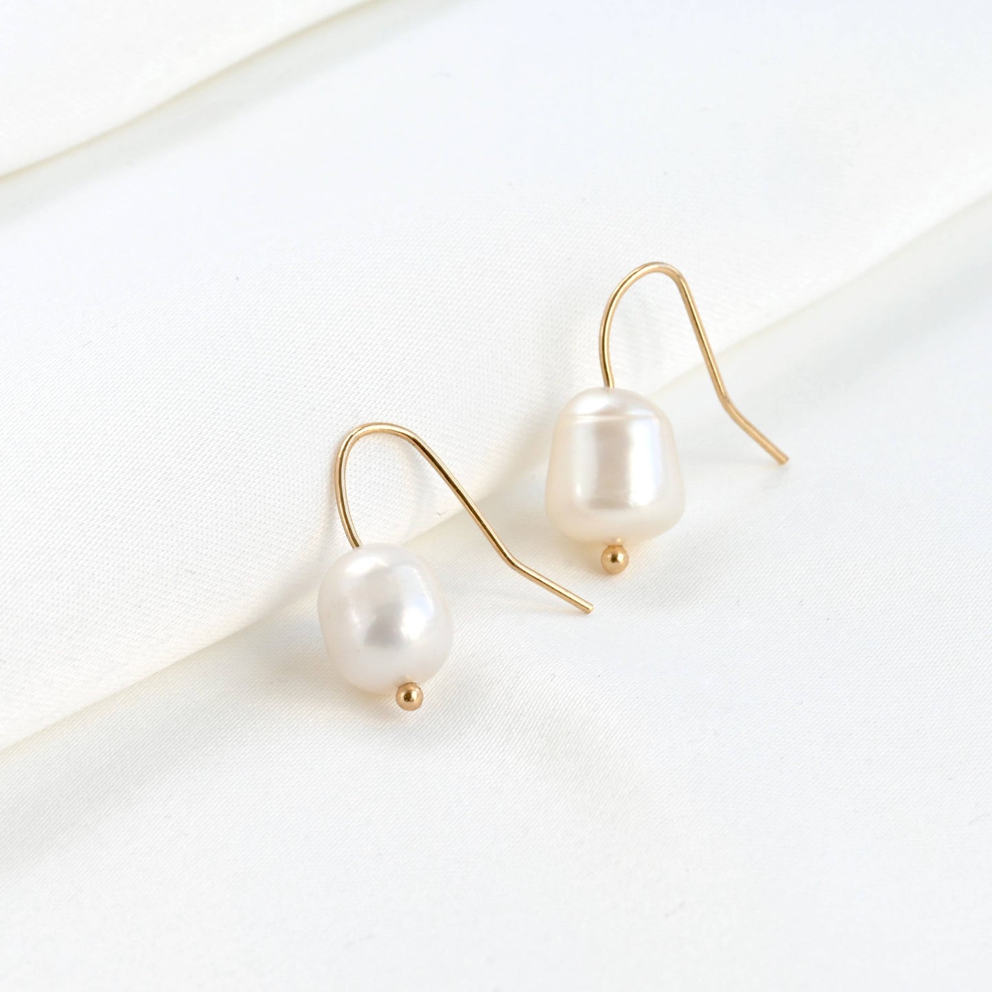 Dainty Freshwater Pearl Drop Earrings