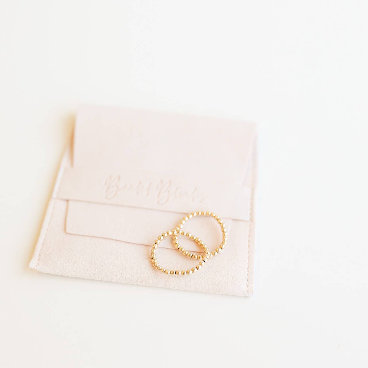 Lexi Beaded Band in Gold: 6-6.5