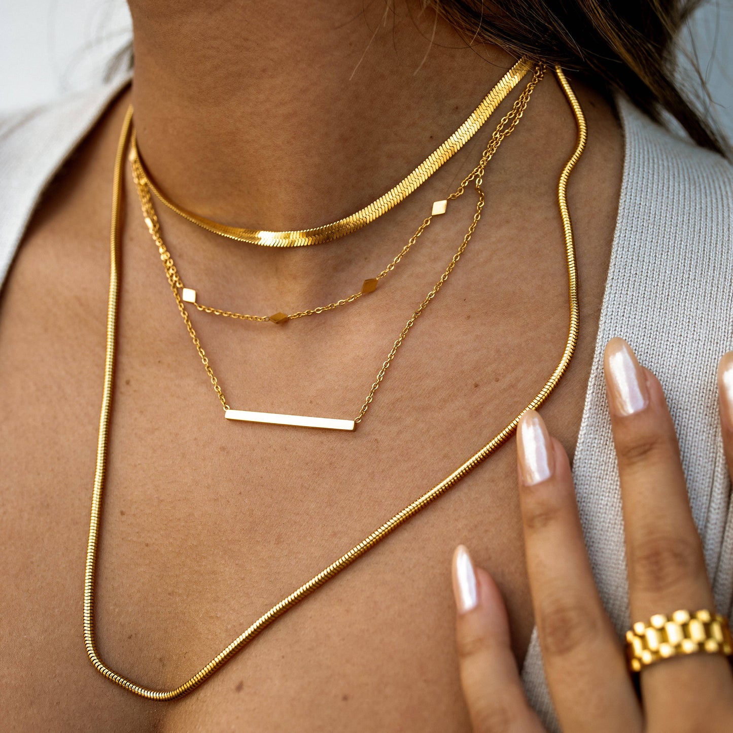 Harmony Bar Necklace: Silver