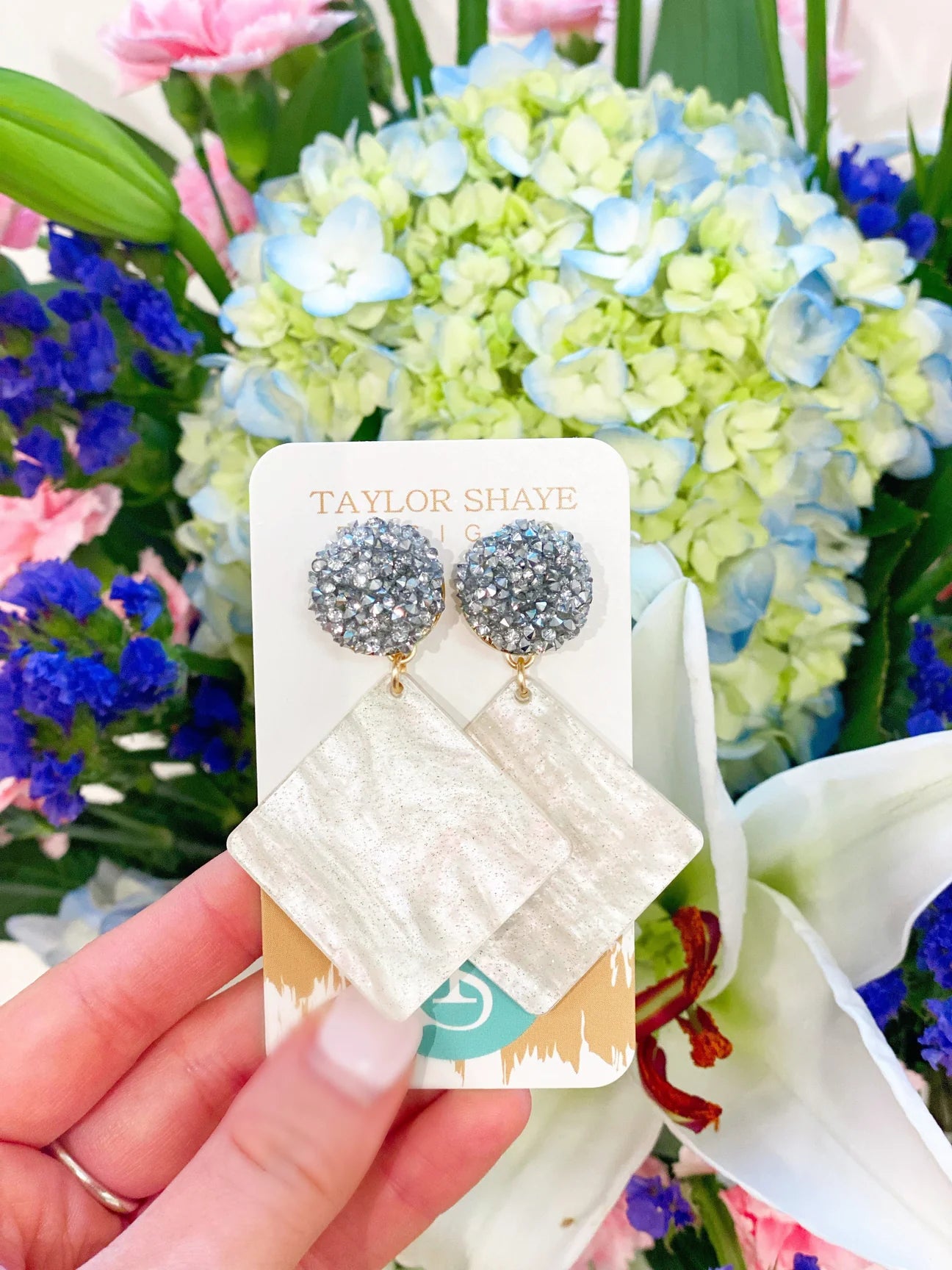 Taylor Shaye Rosie Acrylic Drops