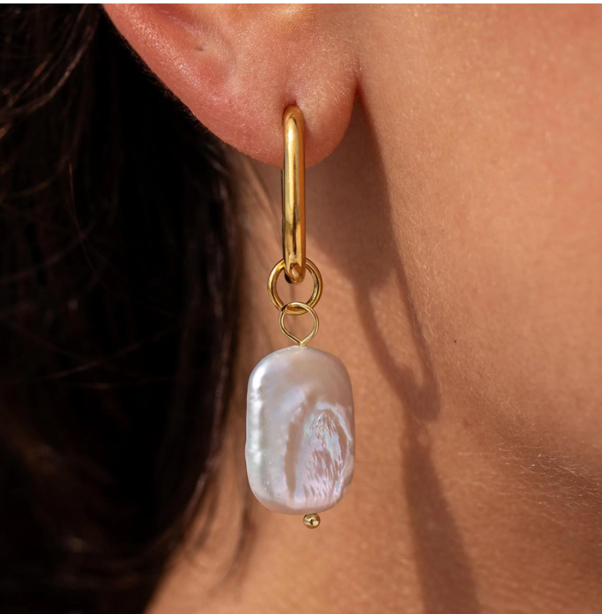 Lumina Pearl Earrings