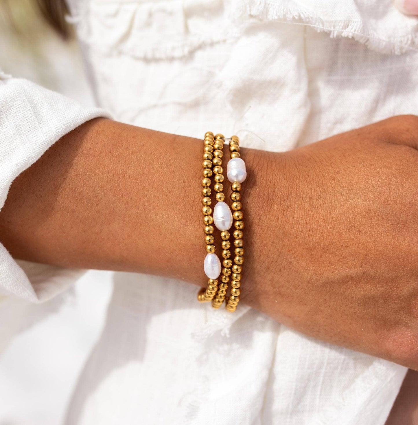 Seaside Pearl Stretch Bracelet- Gold