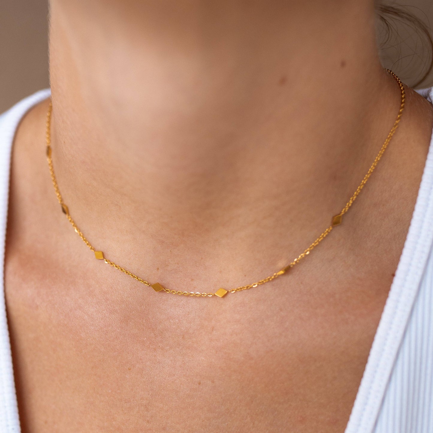 Clea Necklace: Gold